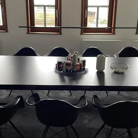 Holiday home The Birdy Mountains Luxury 2, 230qm,sauna,entertainment Schlitz